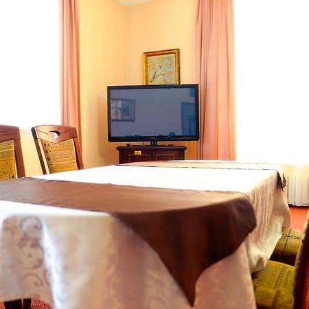 San Marino Hotel Astana エクステリア 写真