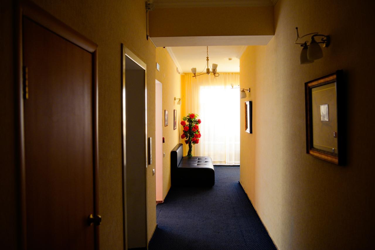 San Marino Hotel Astana エクステリア 写真