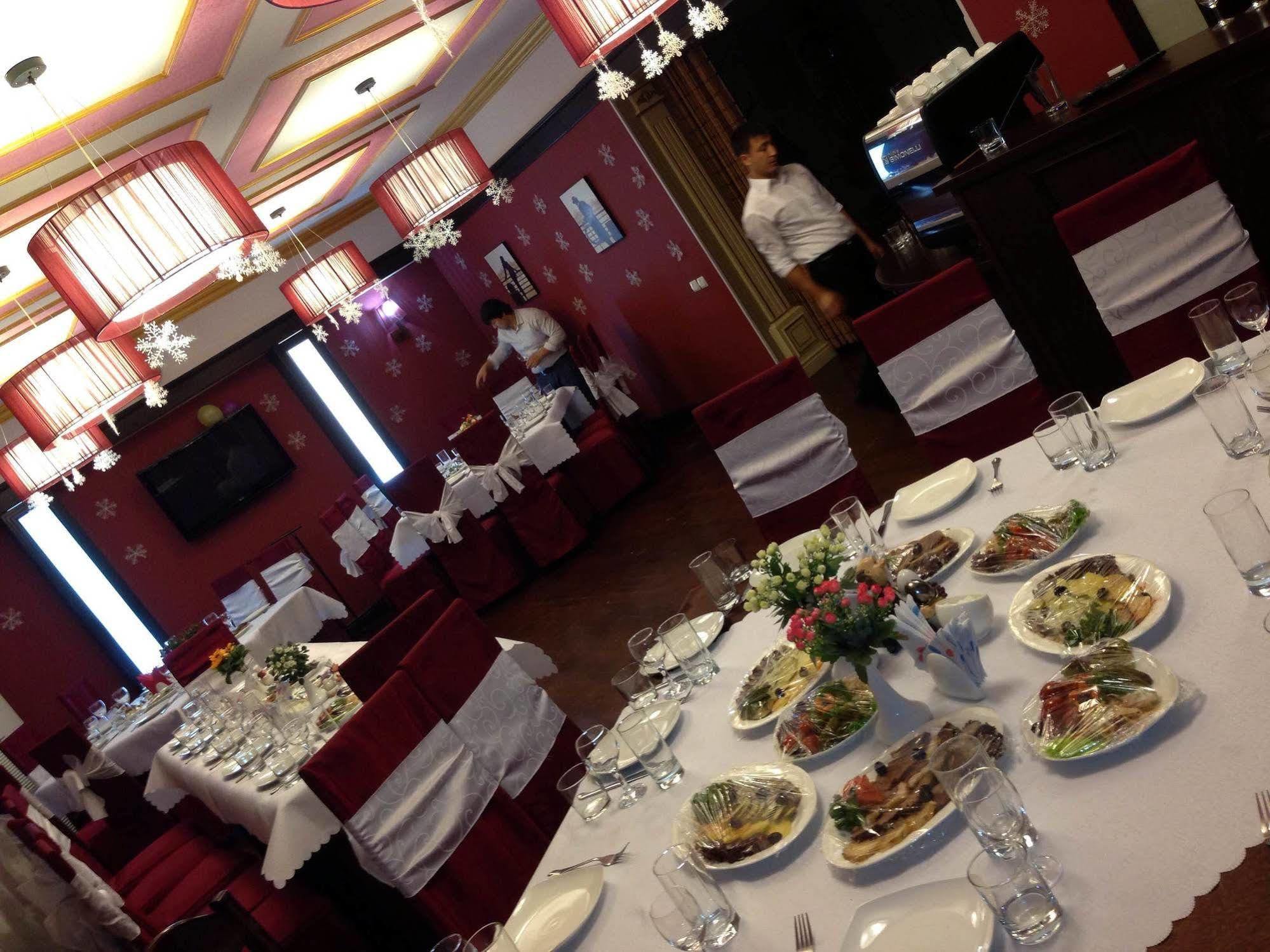 San Marino Hotel Astana エクステリア 写真